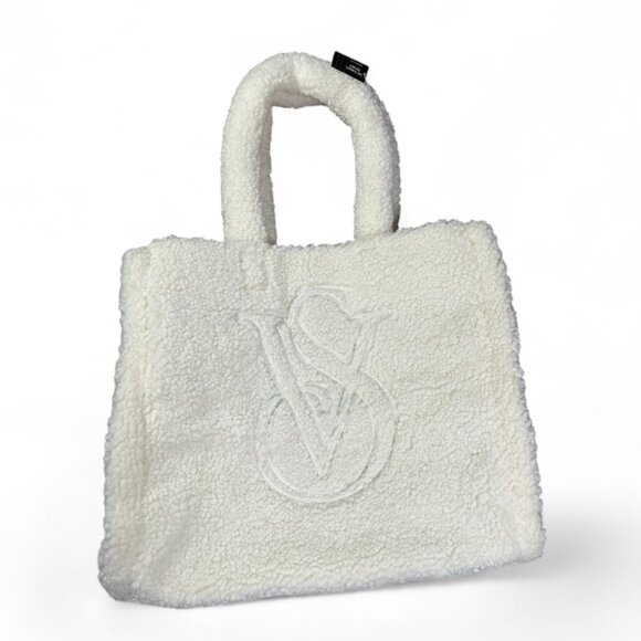 ✨ Victoria’s Secret Faux Fur Tote Bag – Off White / Cream – New with Tags  ✨ - Picture 1 of 6